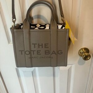 Marc Jacobs small leather tote